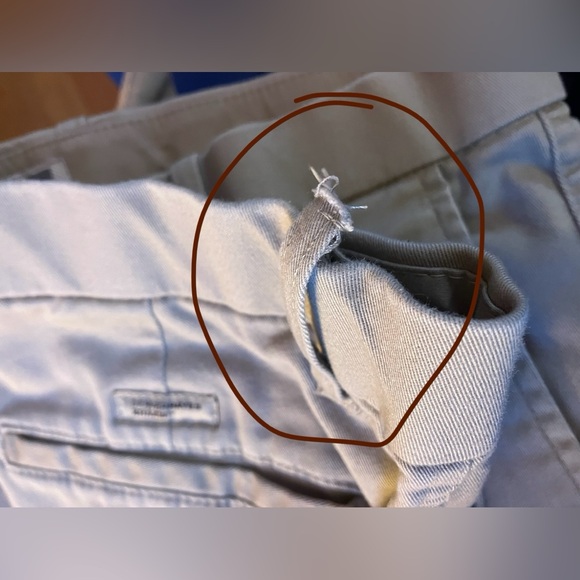 Mens beige khakis size 34x30 - Picture 4 of 5